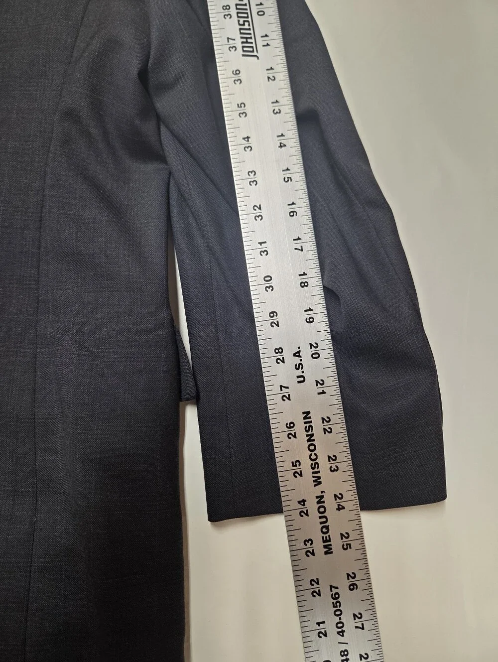 Jos. A. Bank Signature Collection 46R 38W Navy Glen Check Suit 100% Wool
